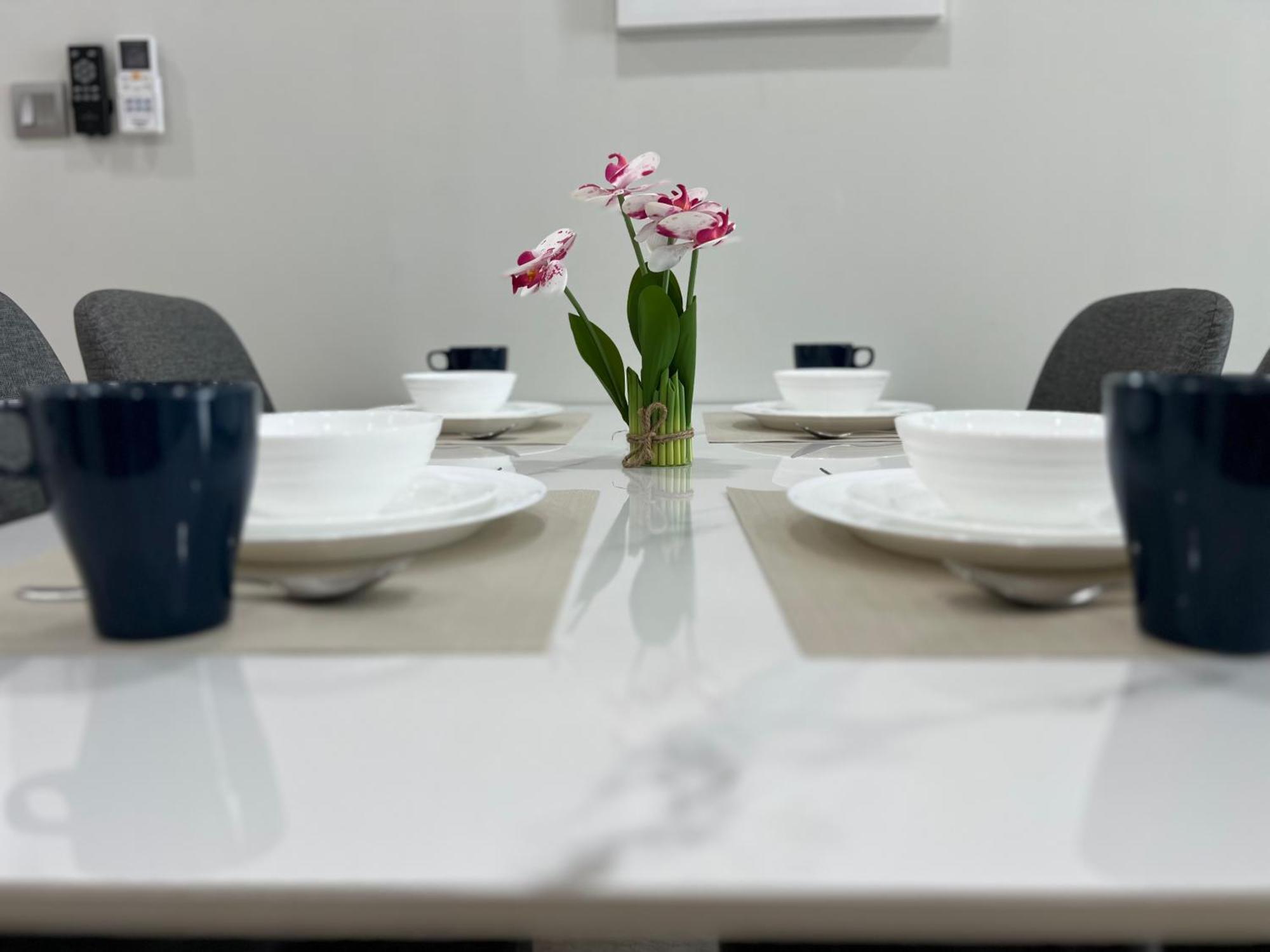 קואלה לומפור Sky Suites At Klcc By Mitstay מראה חיצוני תמונה