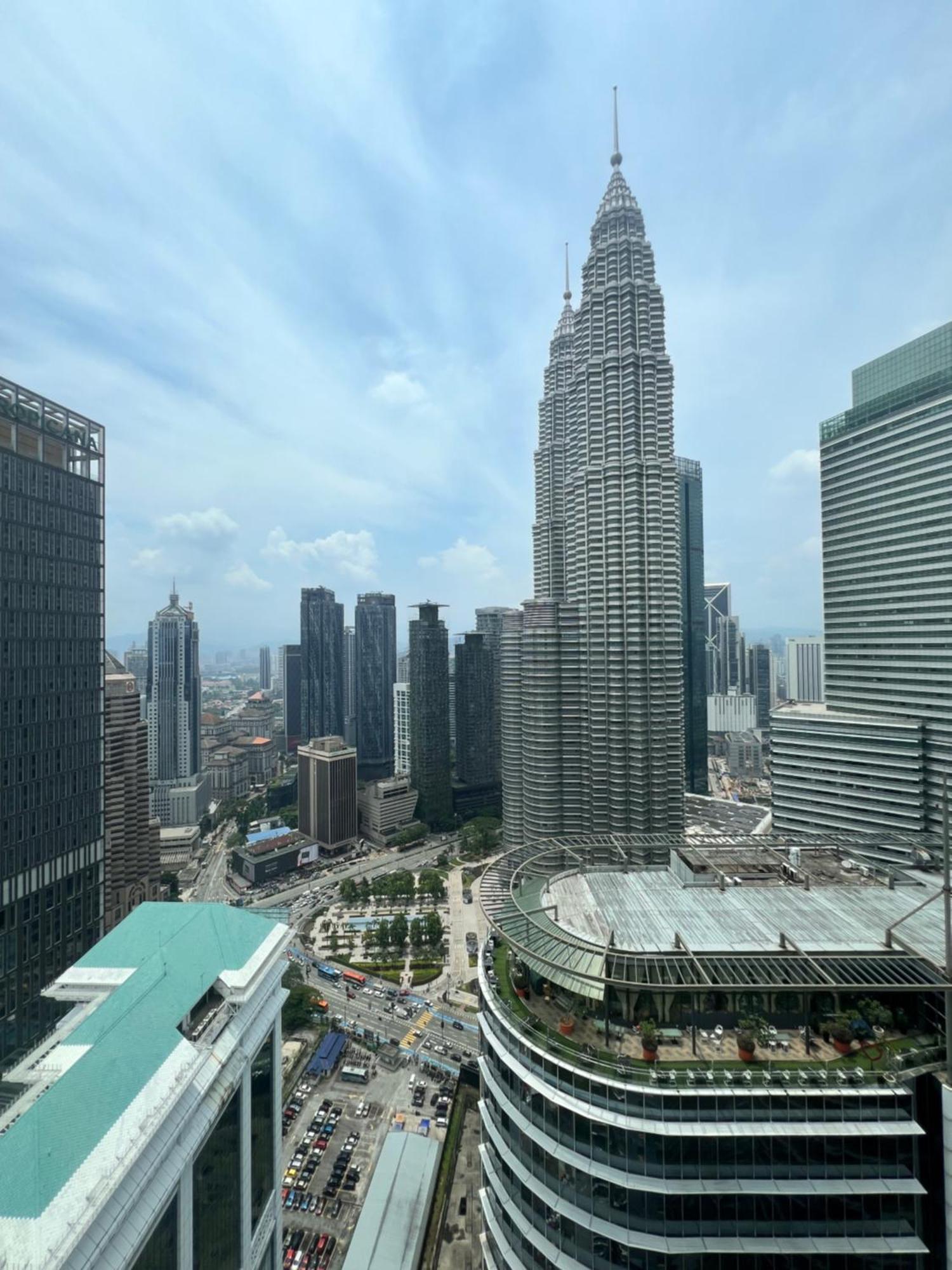 קואלה לומפור Sky Suites At Klcc By Mitstay מראה חיצוני תמונה